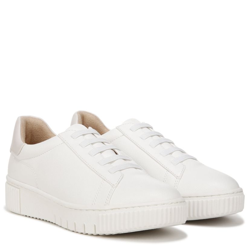 Tia Step-In Sneaker