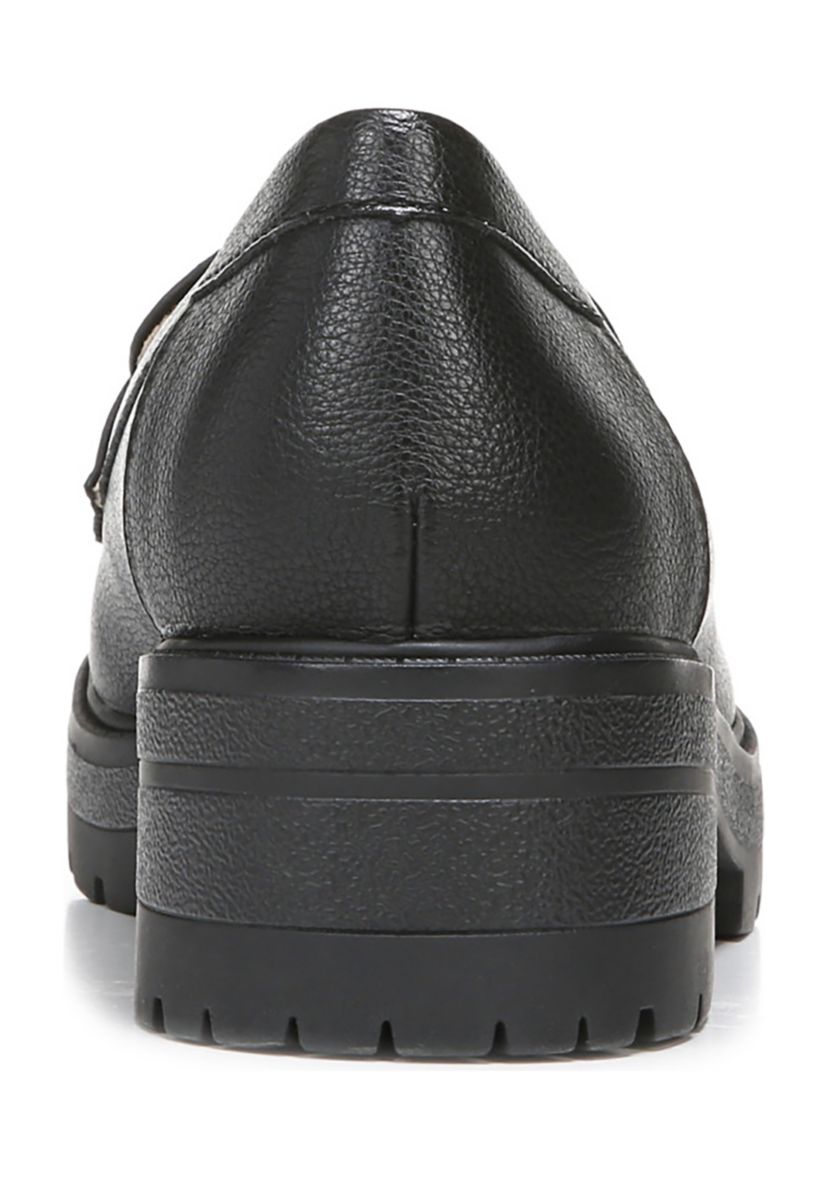 Nova Slip-On Loafers