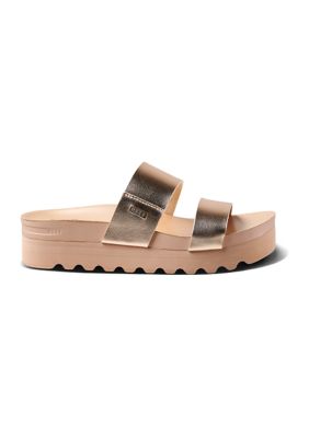 Cushion Vista Hi Wedge Sandals