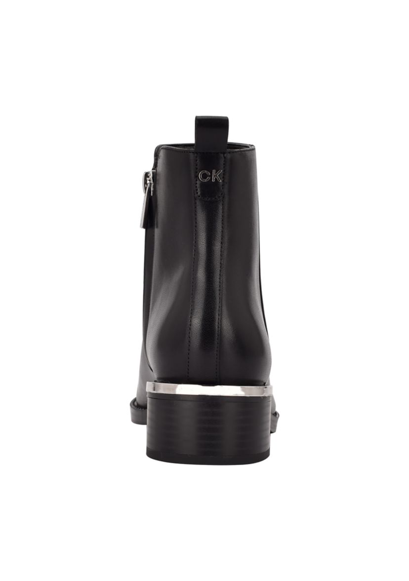 Donovi Boots