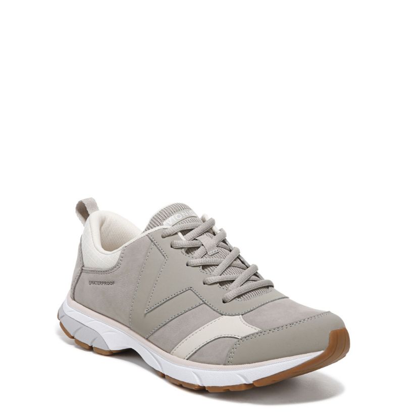 Zanny Walking Shoe