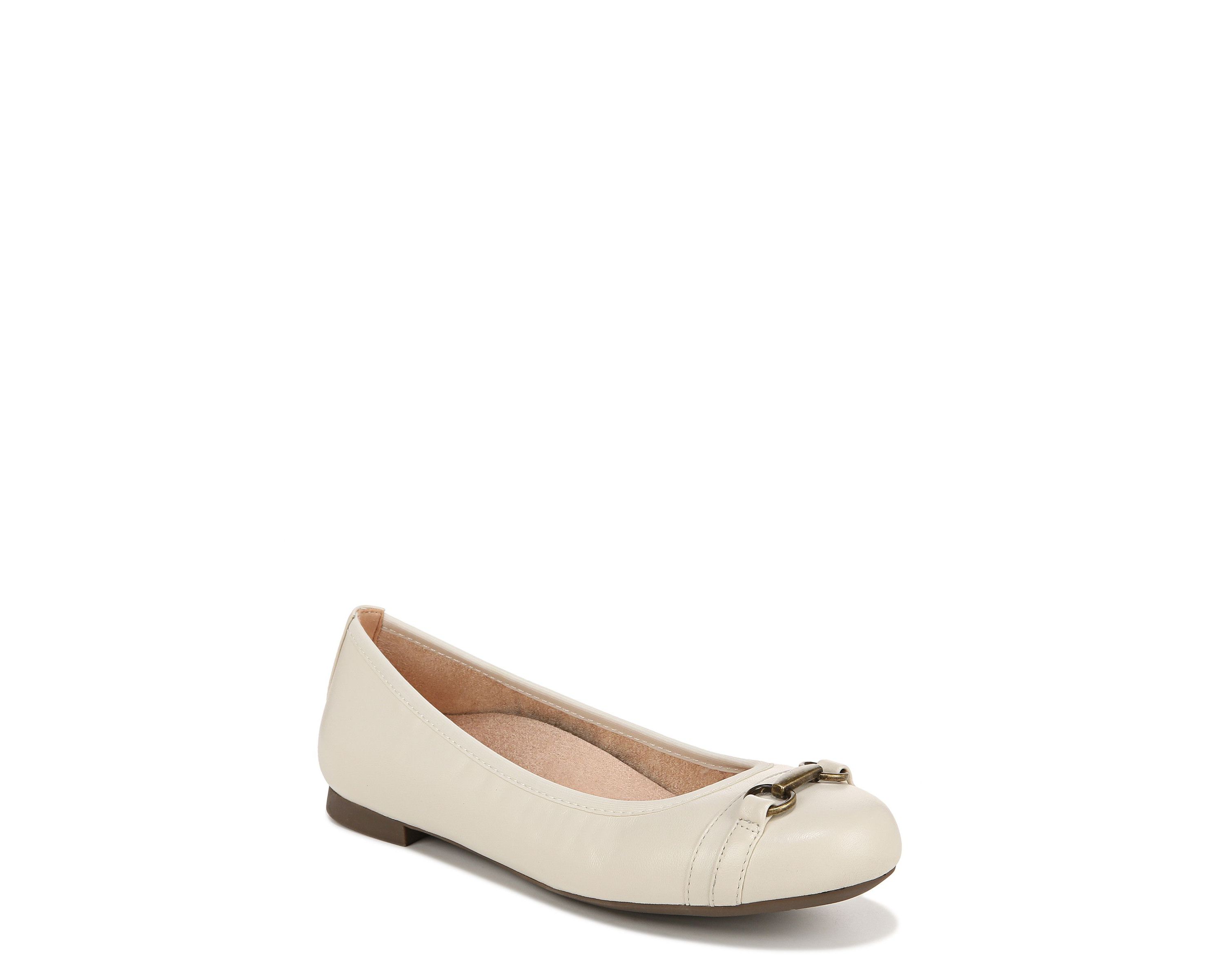 Delanie Flat