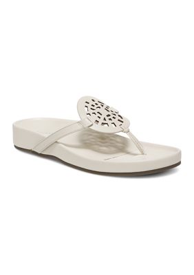 Belks best sale vionic sandals