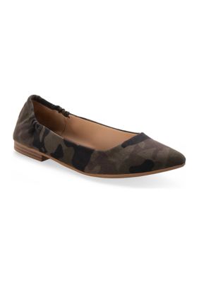 Belk store black flats