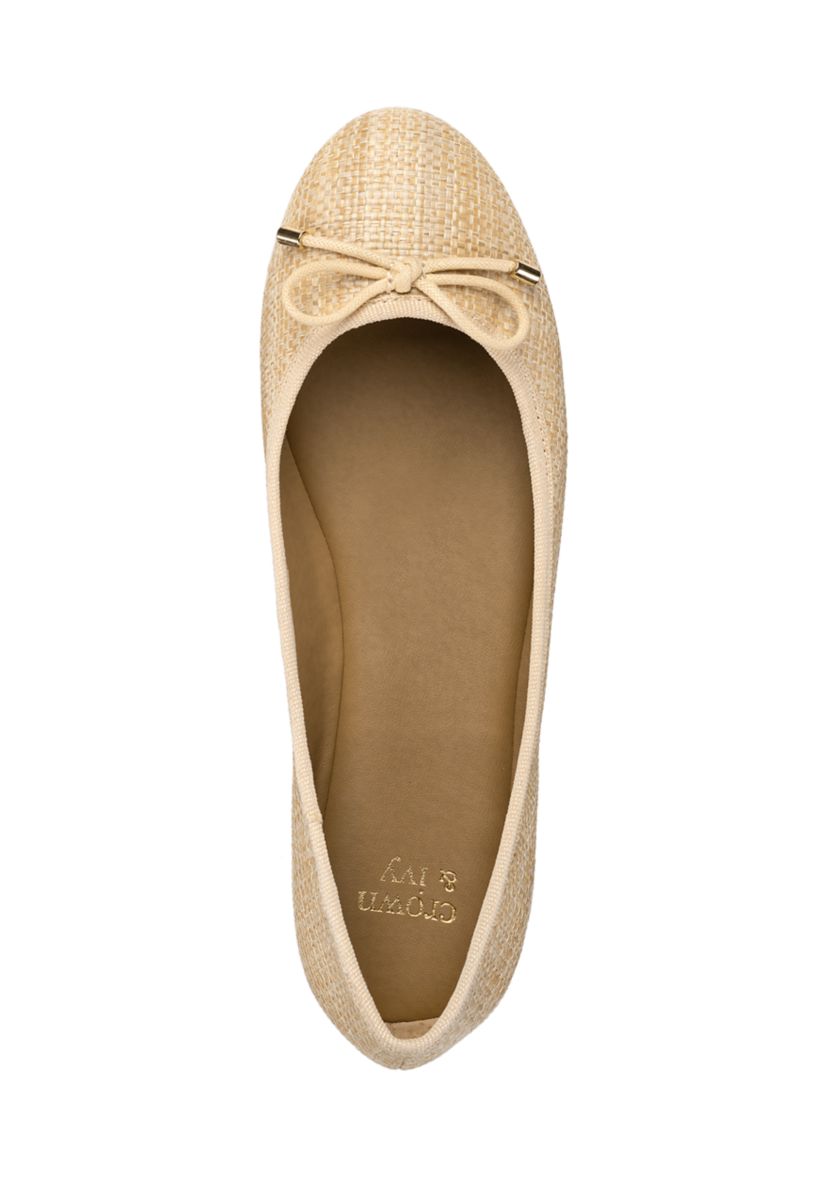 Larissa Flats