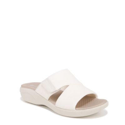 Bzees Carefree Wedge Sandal | belk