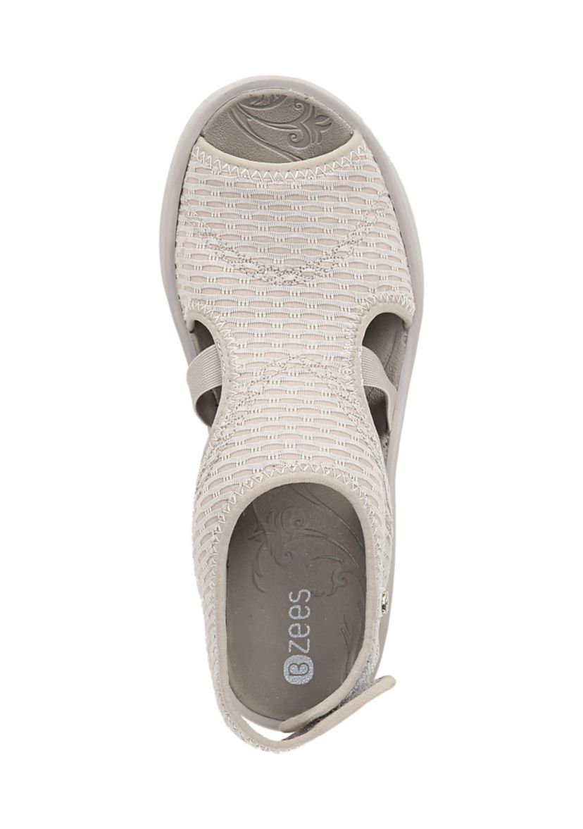Dream Wedge Sandal