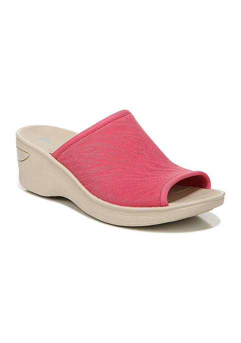 Bzees Deluxe Slide Sandals