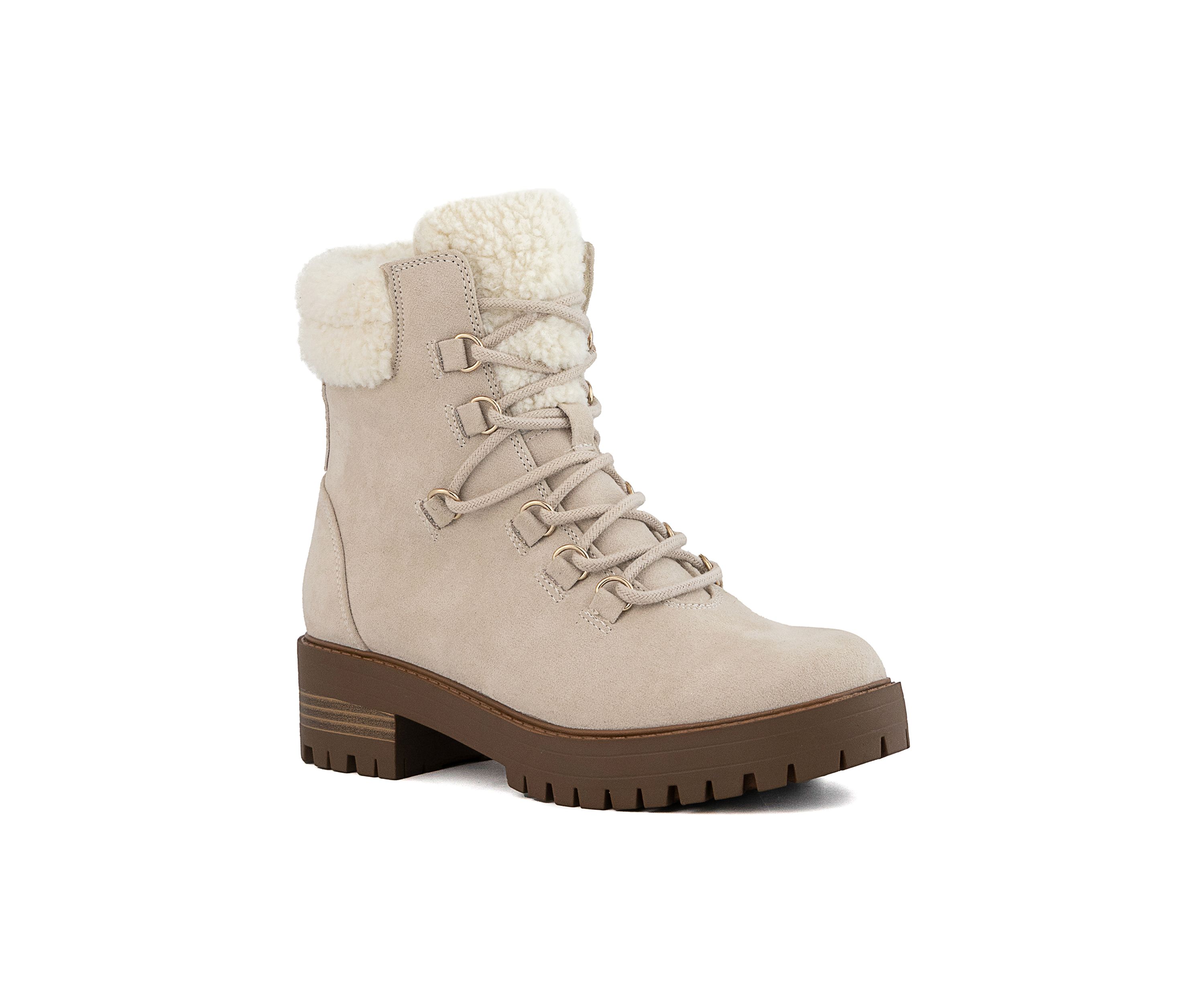 Mendez Hiking Boots