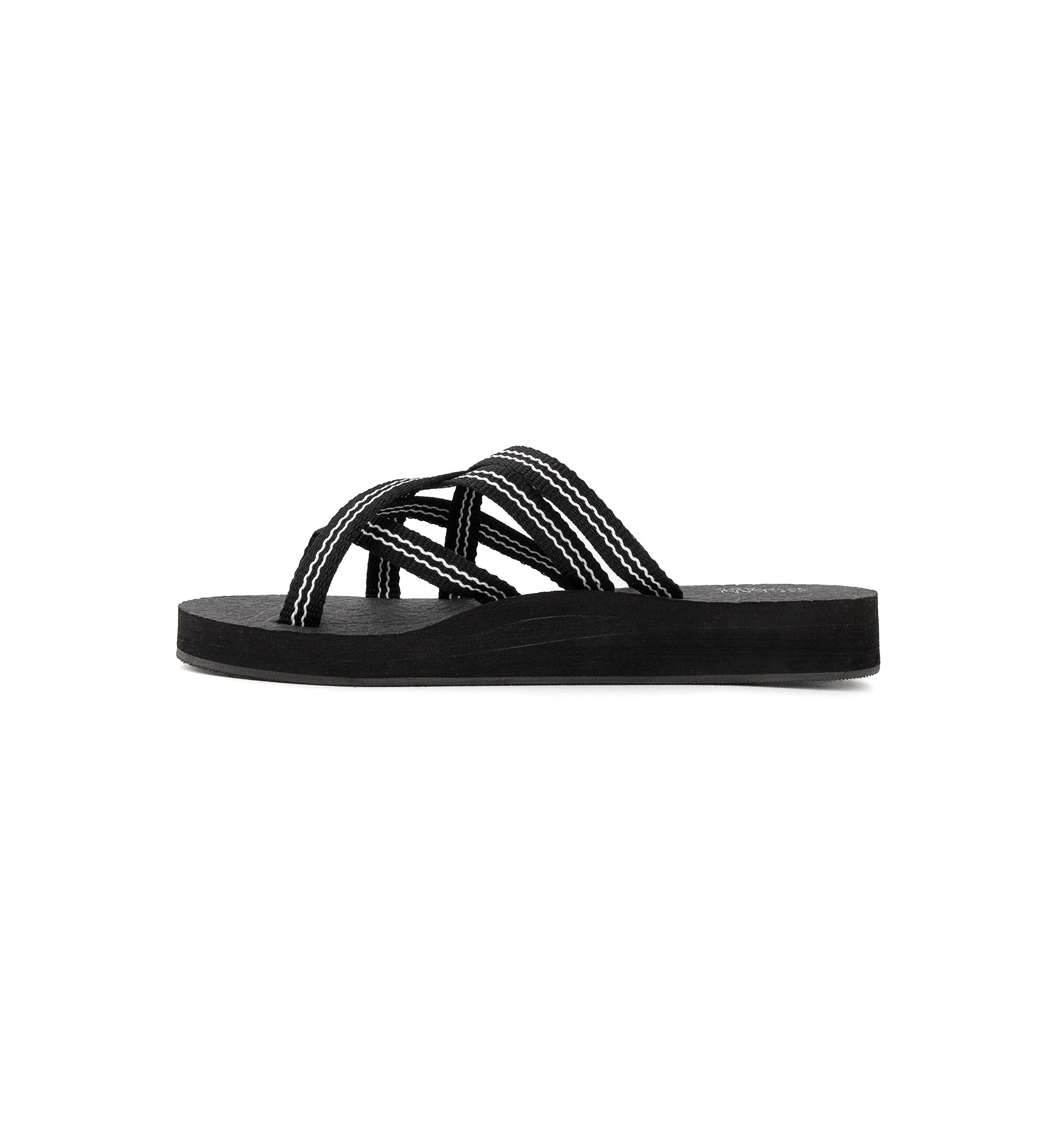Yohann Thong Sandals