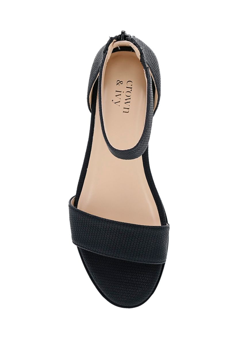 Nomie Flat Sandals