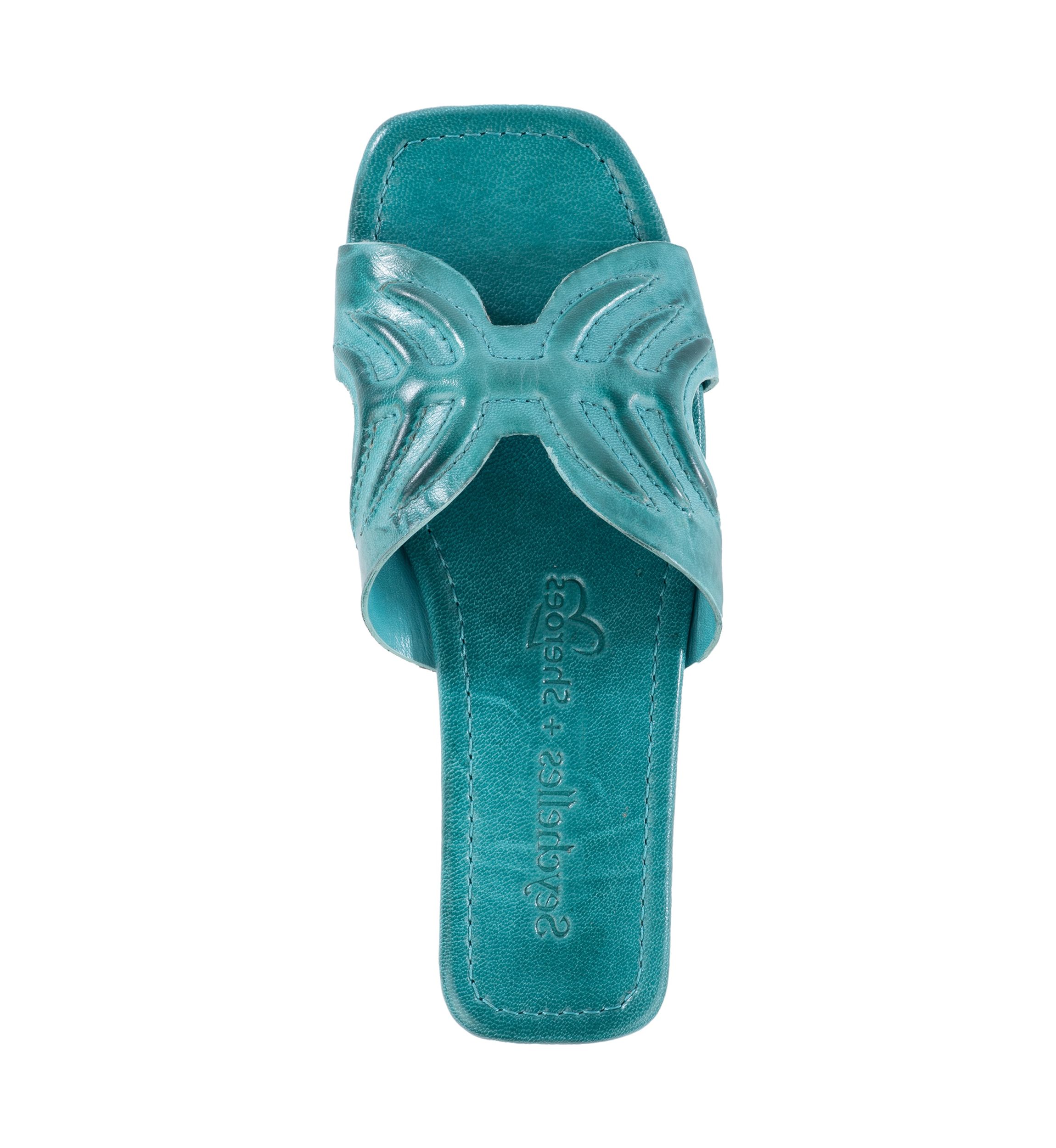 Madhu Sandals