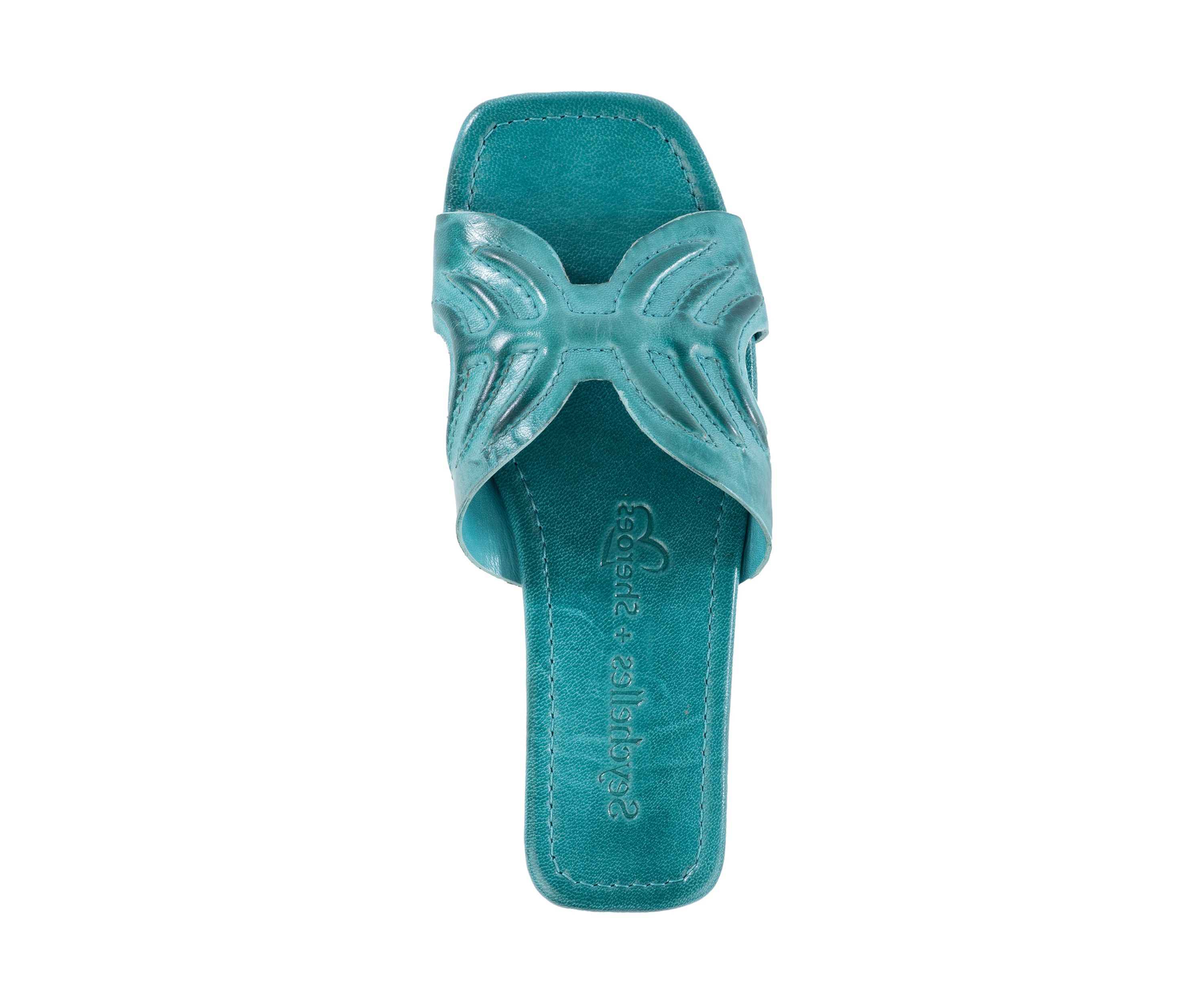 Madhu Sandals