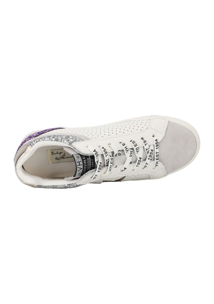 Bounce Sneakers
