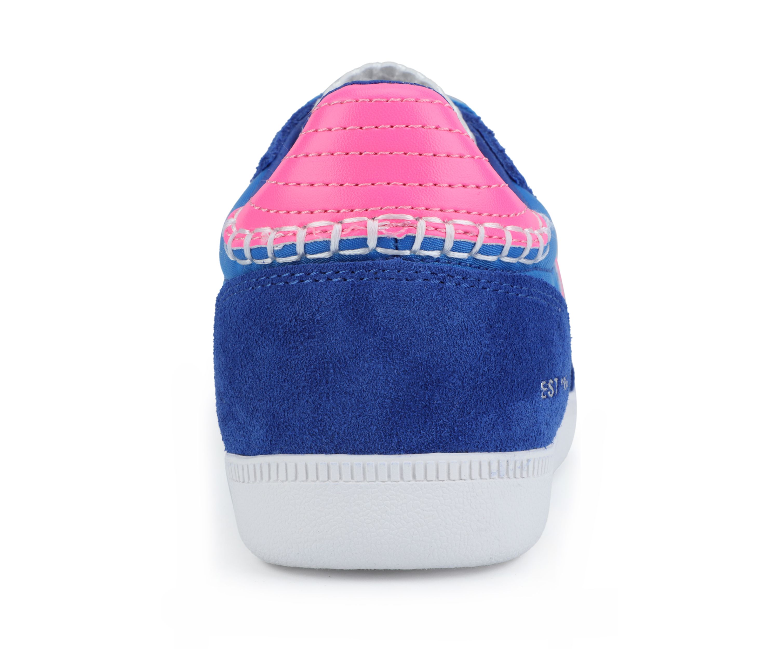 Crisp Sneakers
