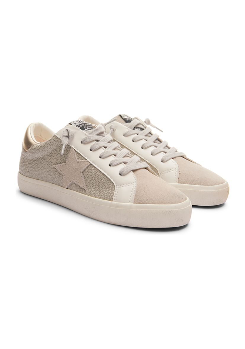 Flair Star Sneakers