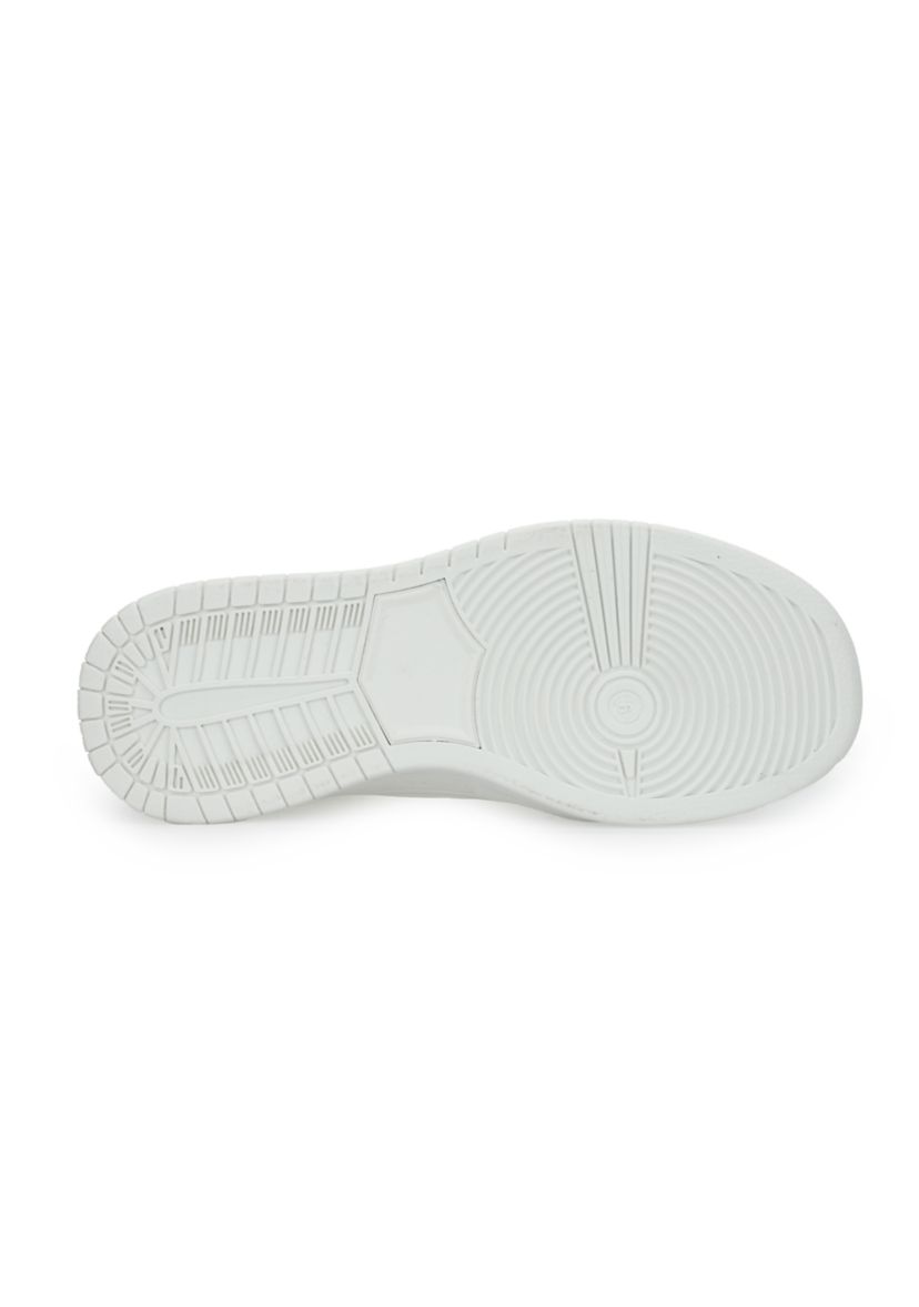 Fresh Sneakers