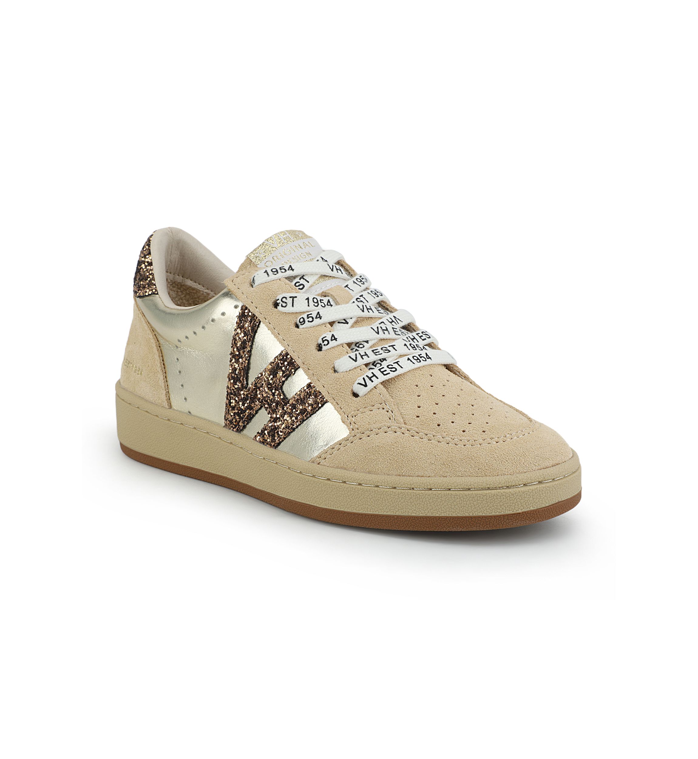 Step Fashion Sneakers