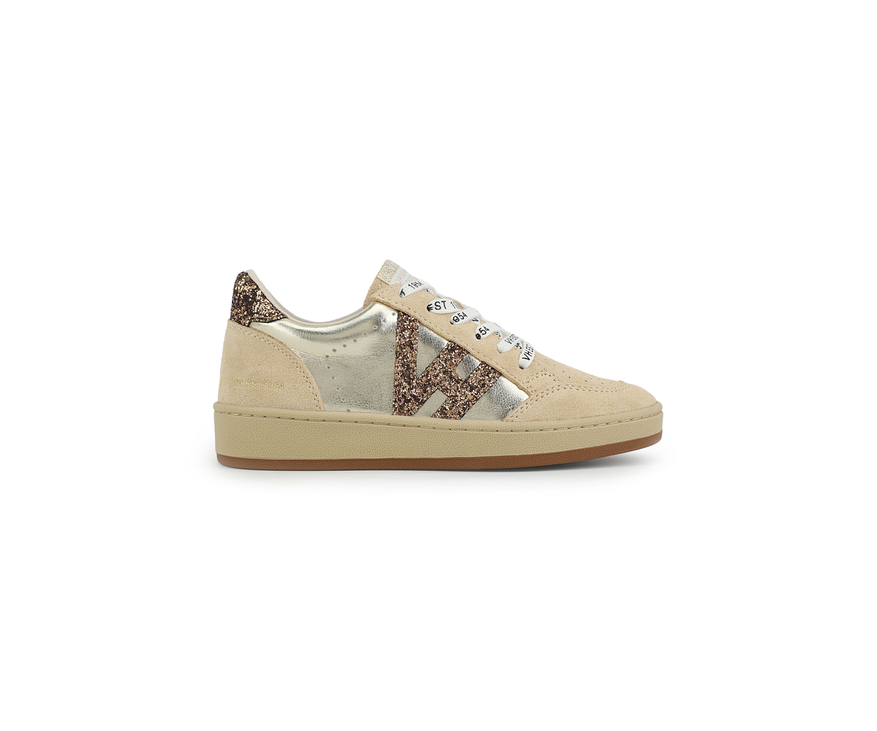 Step Fashion Sneakers
