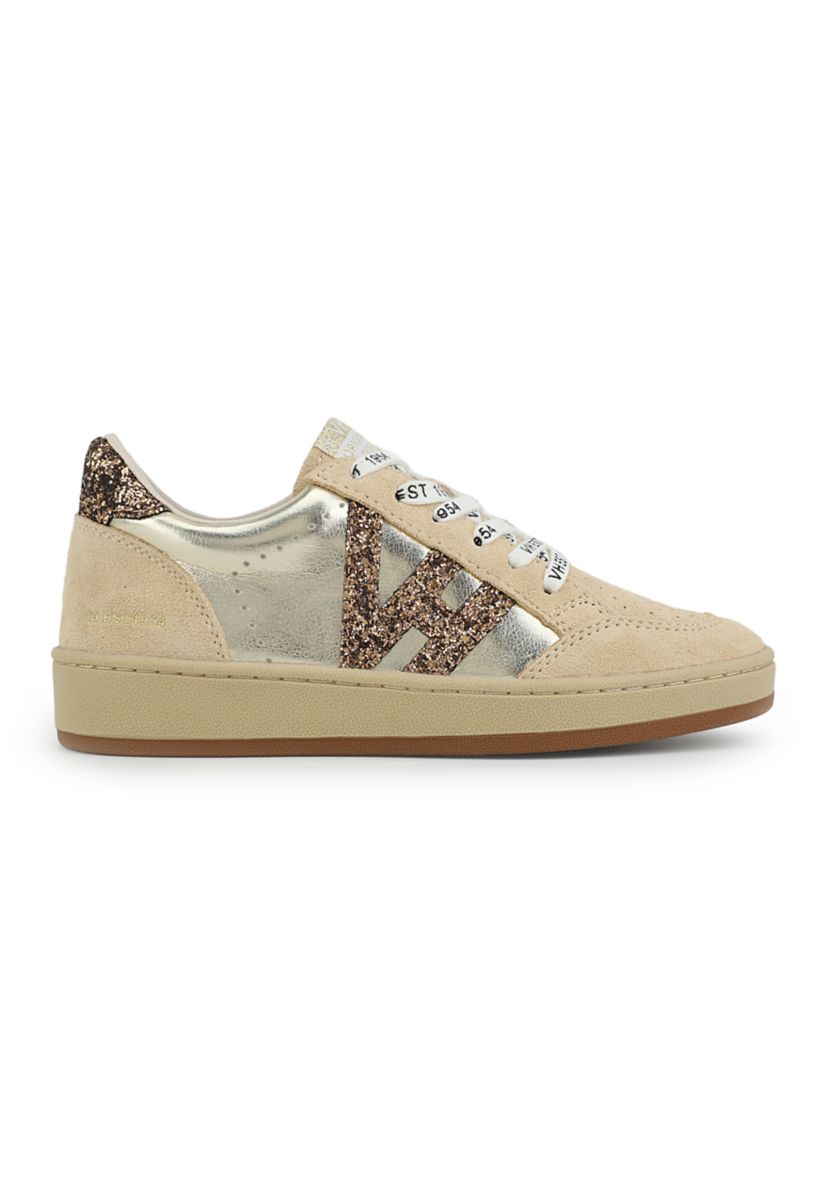 Step Fashion Sneakers