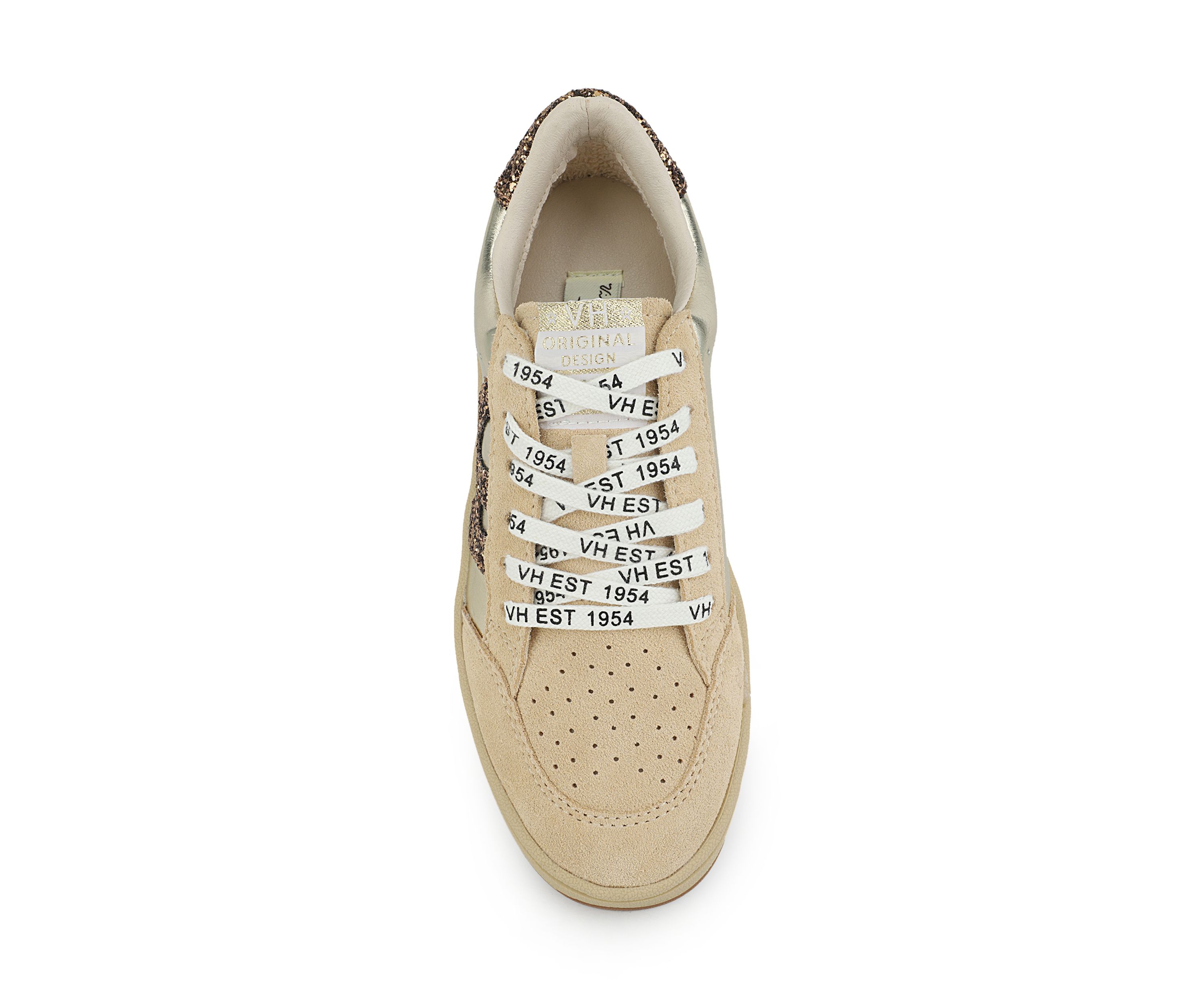 Step Fashion Sneakers