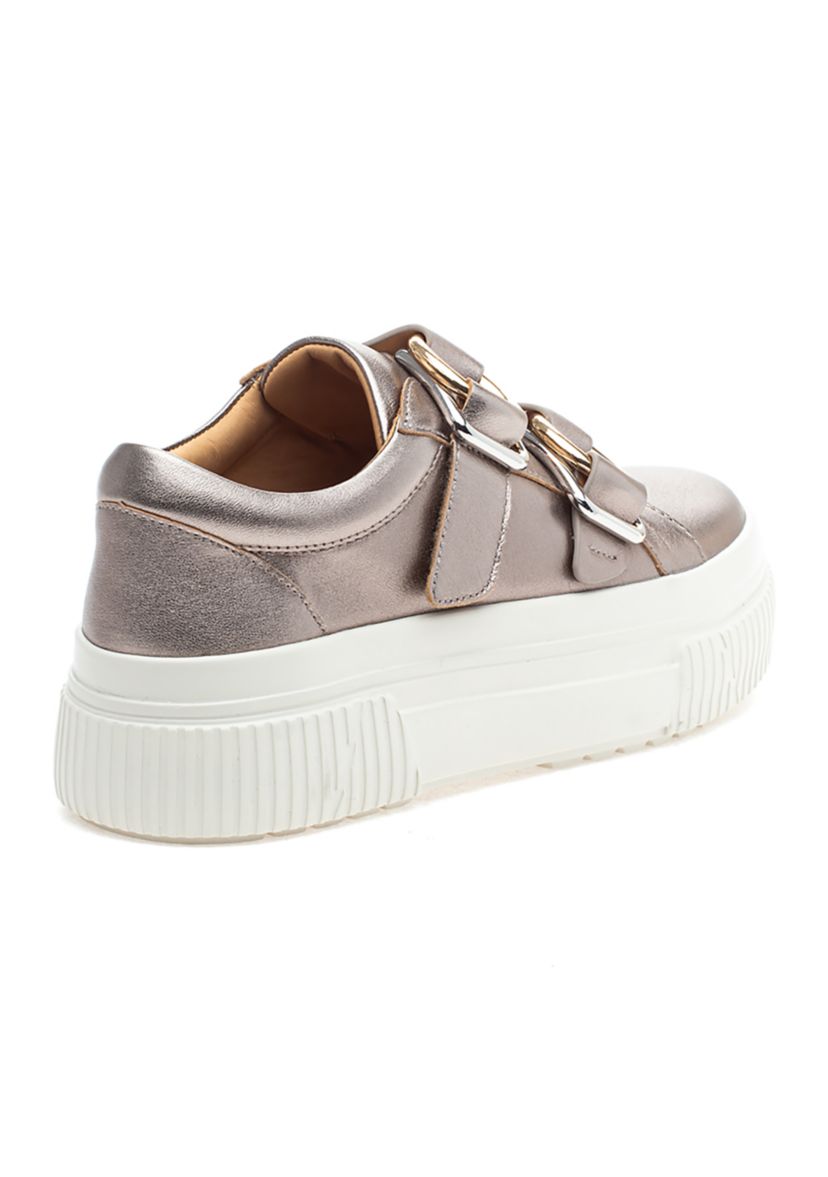 Waldo Platform Sneakers