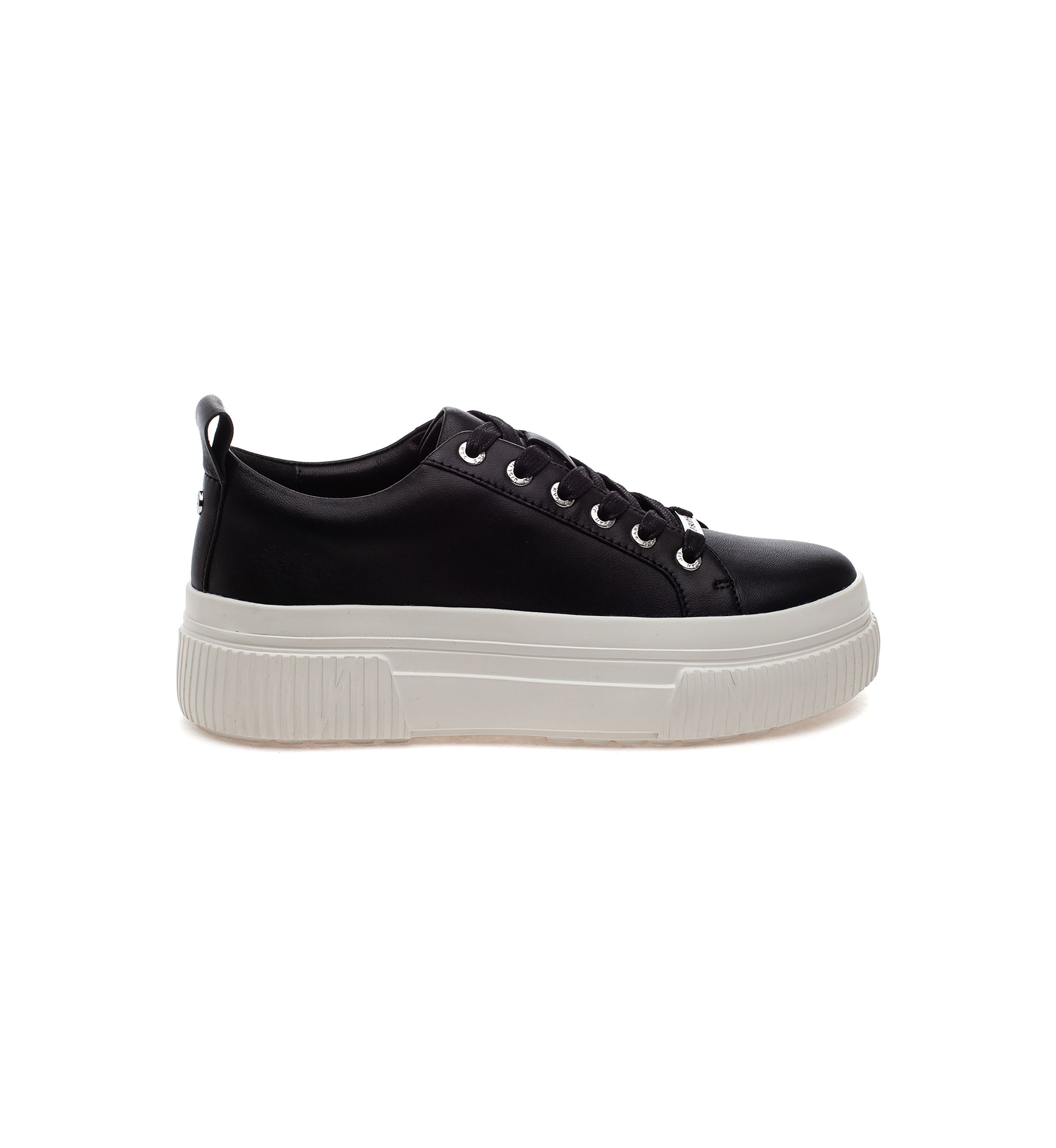 West Sneakers