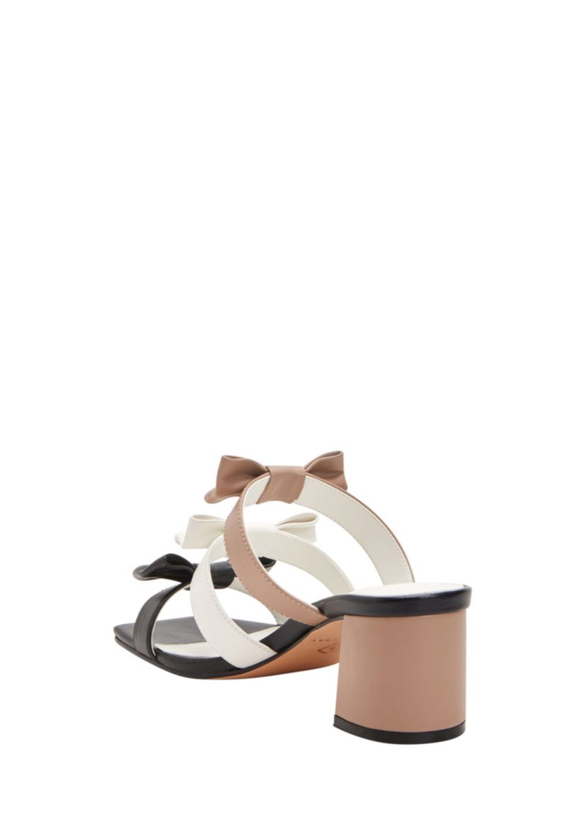 The Tooliped Bow  Sandal