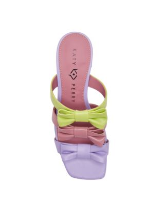 The Tooliped Bow  Sandal