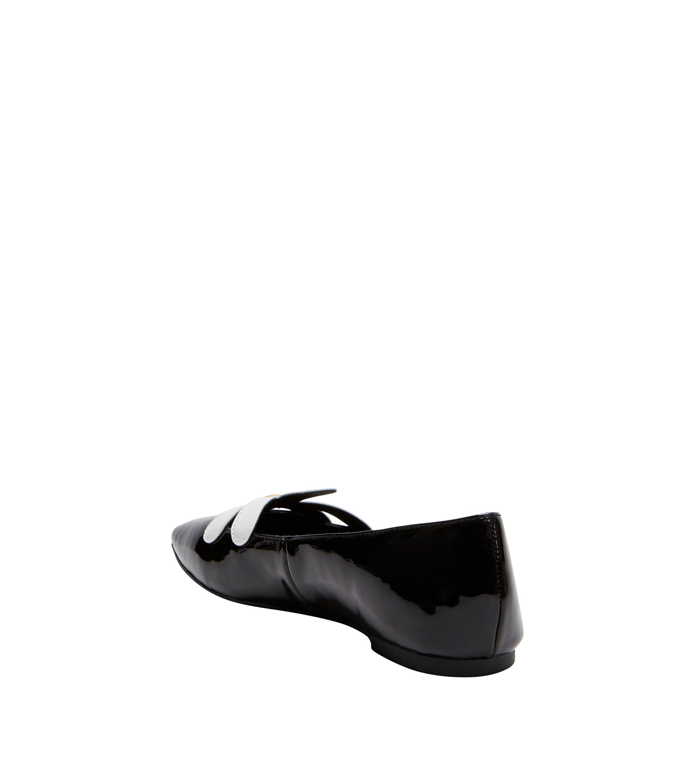 The Evie Daisy Flat