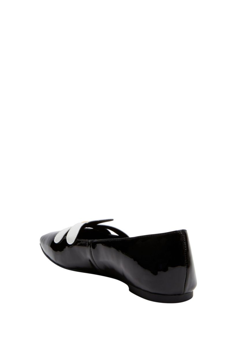 The Evie Daisy Flat