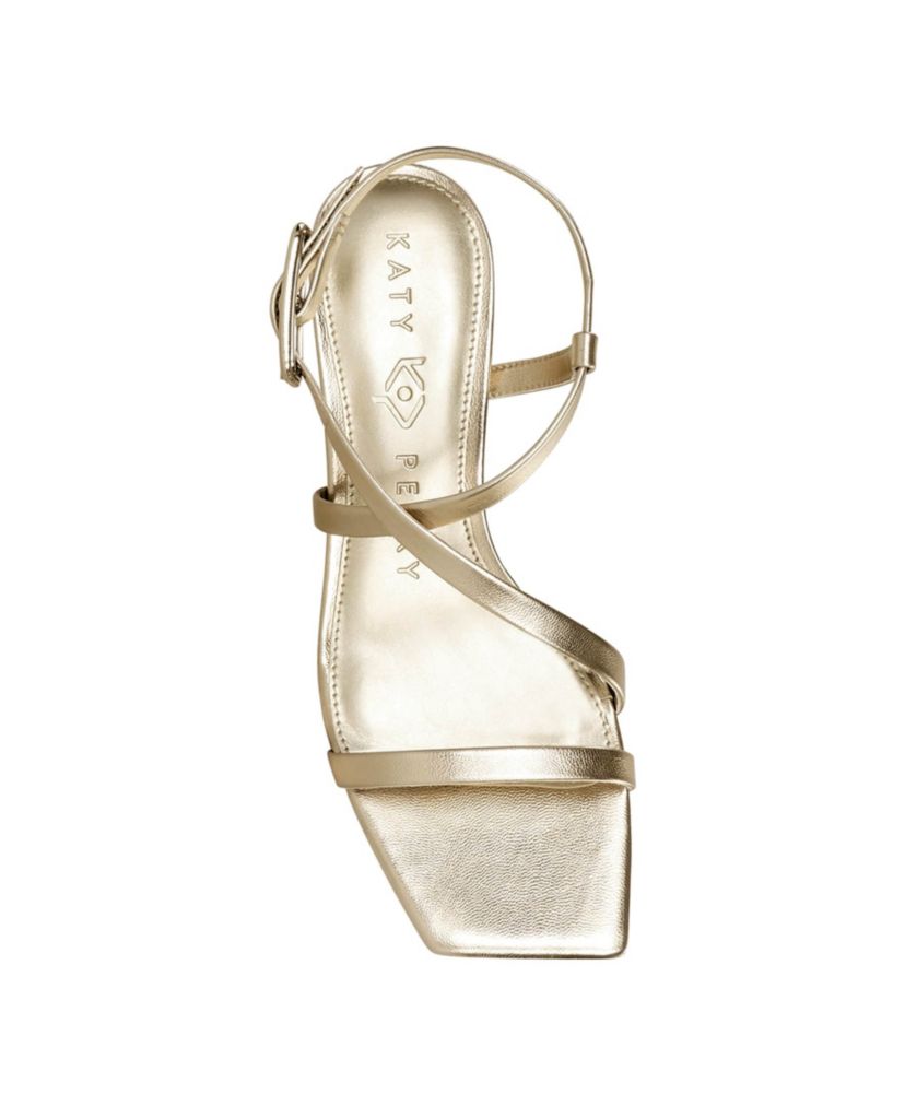 THE WANDERERING SANDAL
