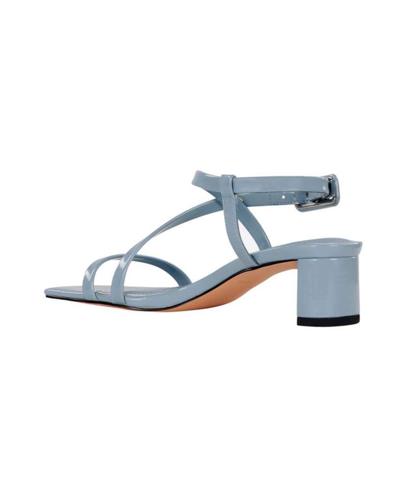 THE WANDERERING SANDAL