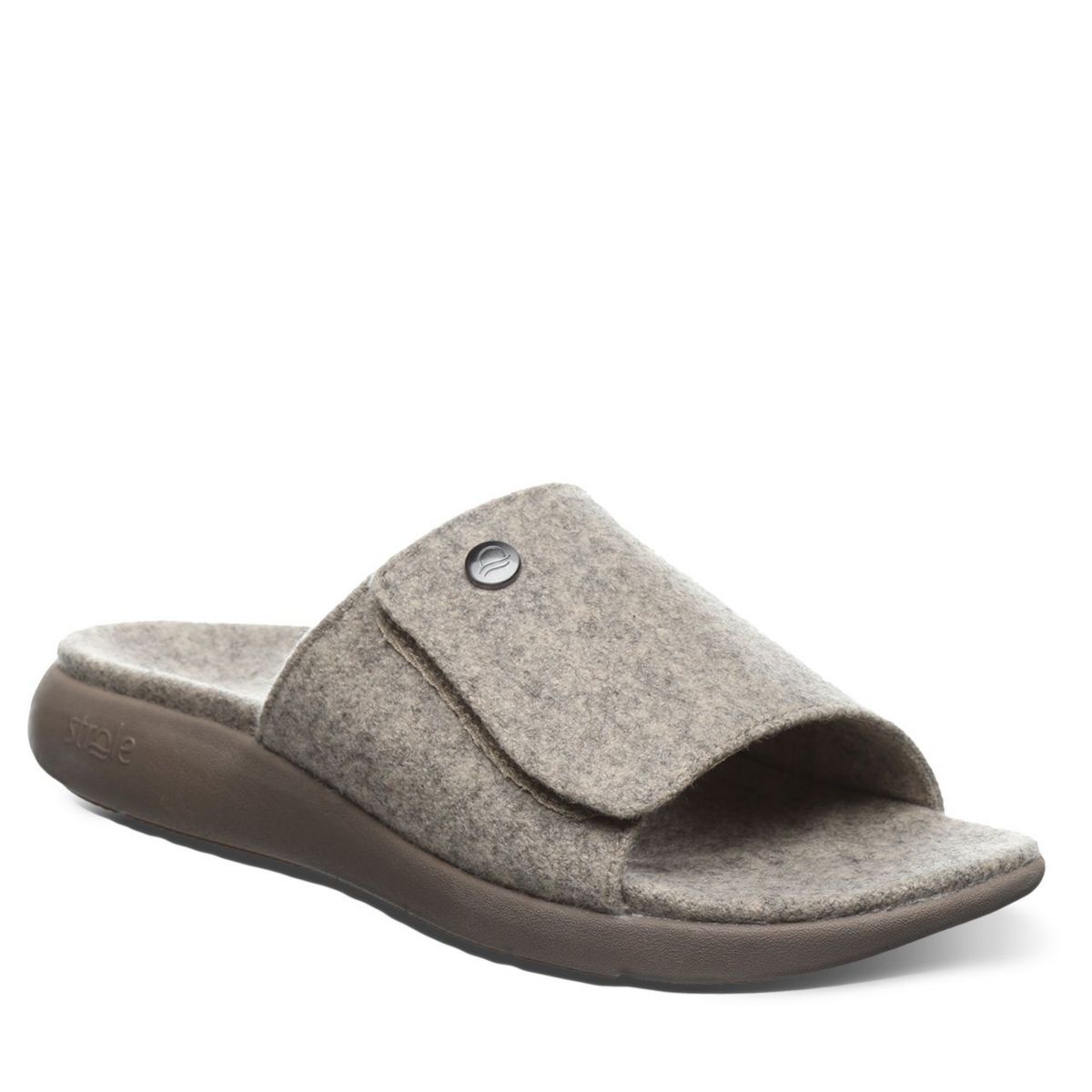 Den Indoor/Outdoor Slipper