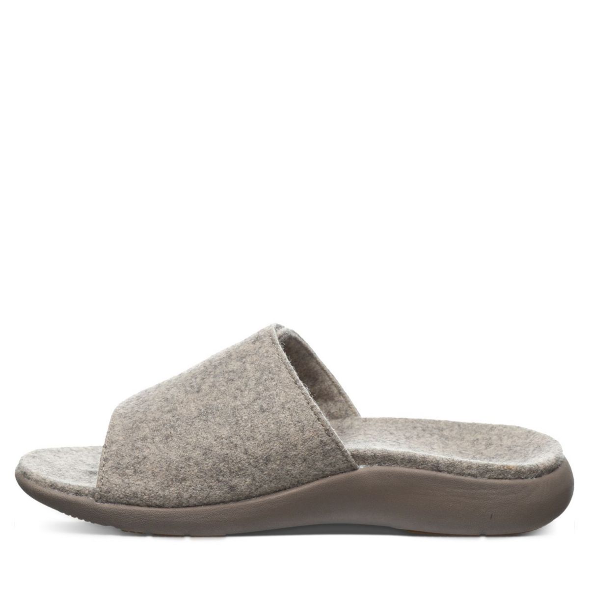 Den Indoor/Outdoor Slipper