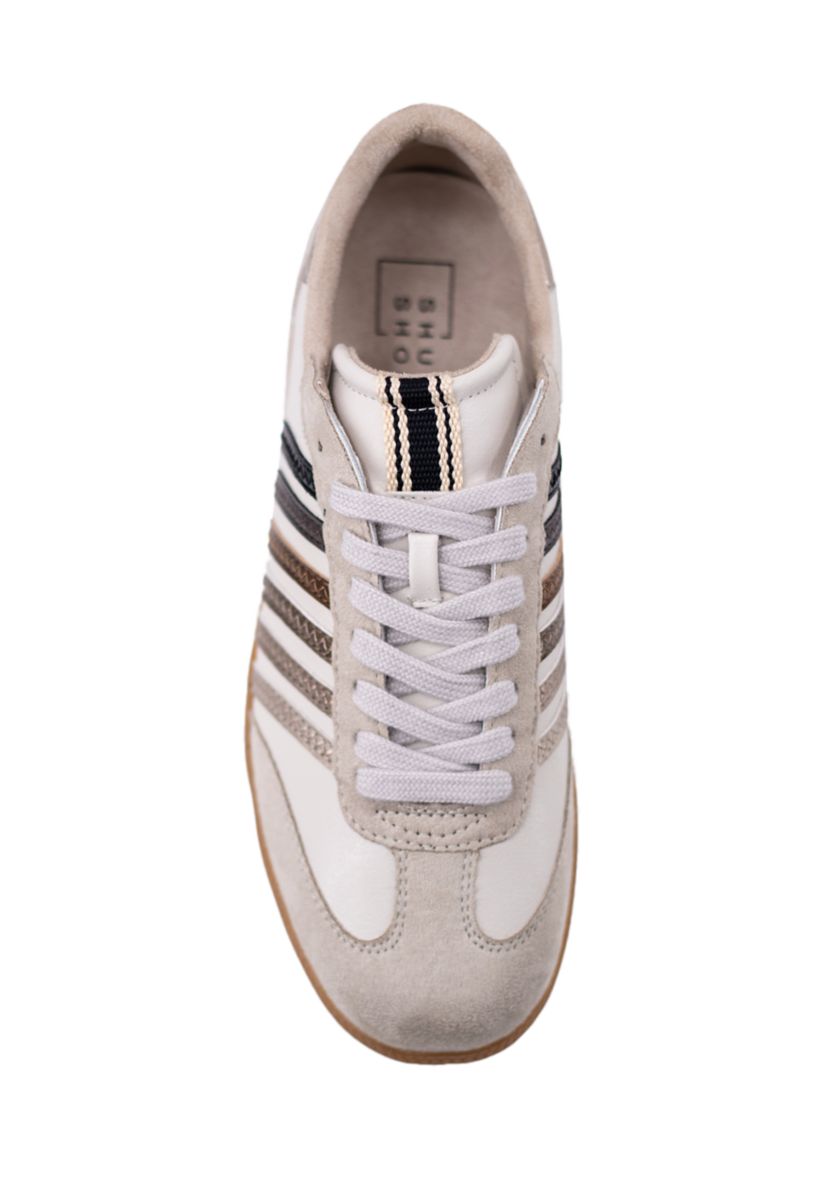 Stevie Sneakers