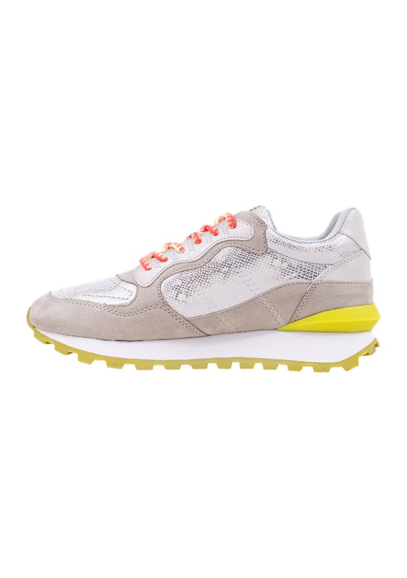 Phoebe Sneakers