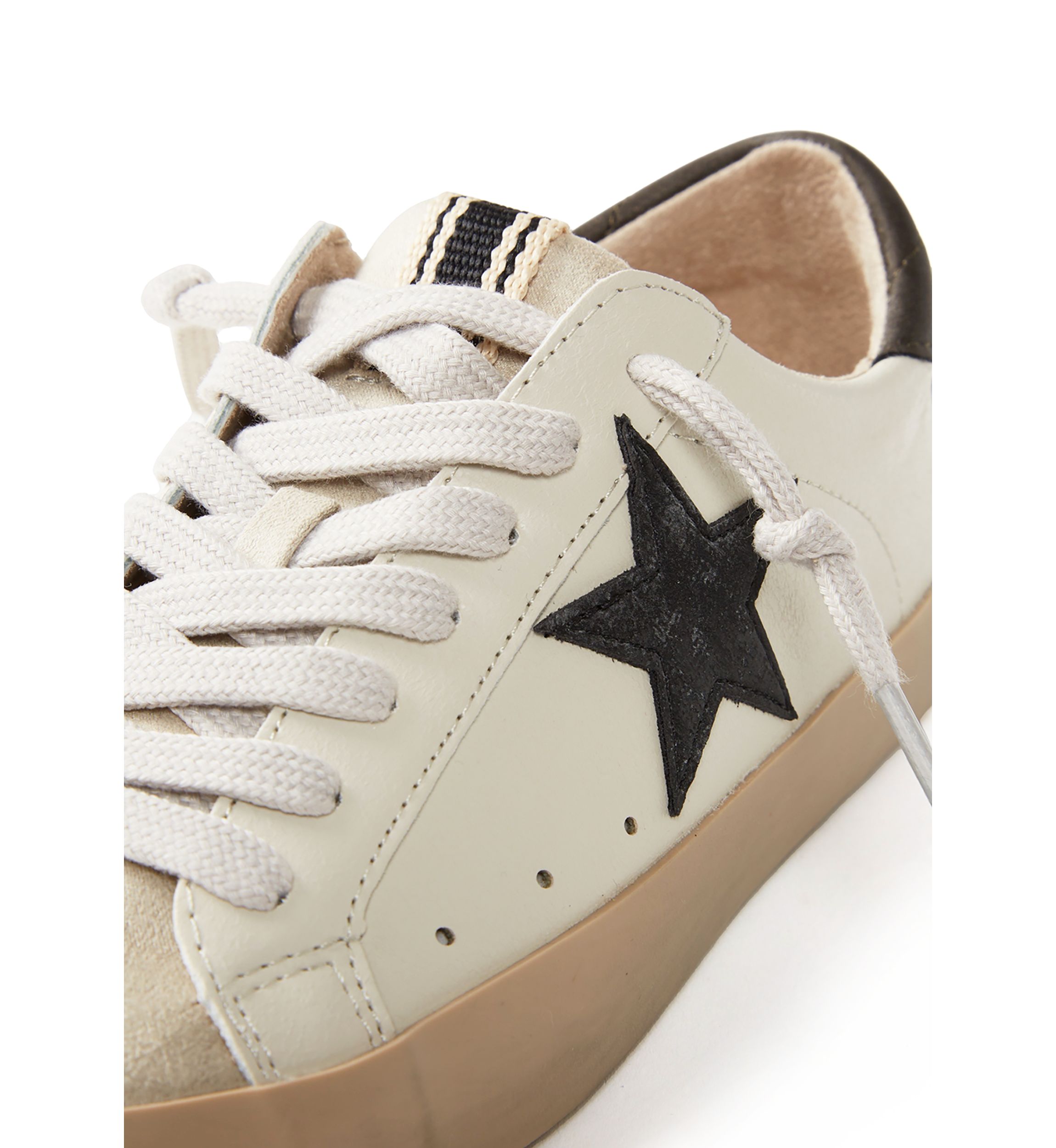 Paulette Sneakers