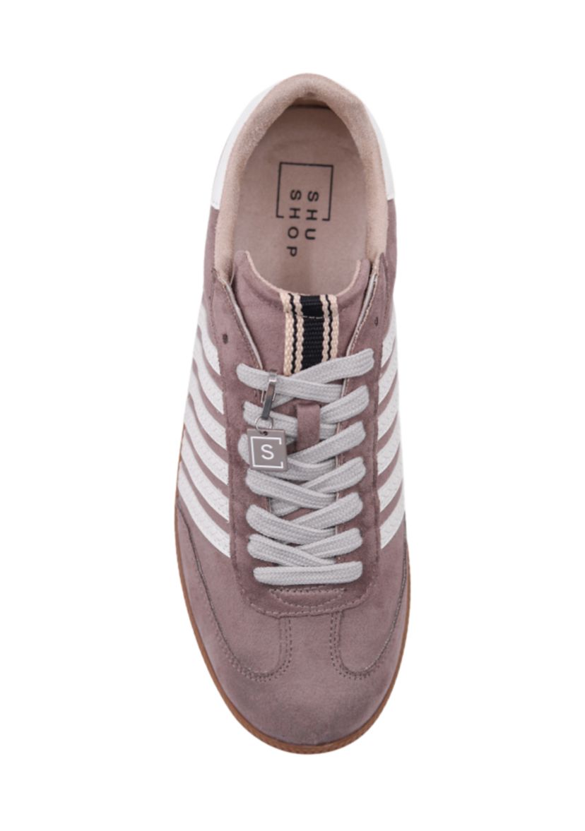 Stevie Sneakers