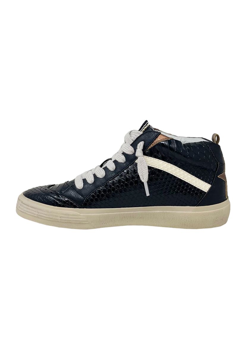 Riley Mid Top Sneakers