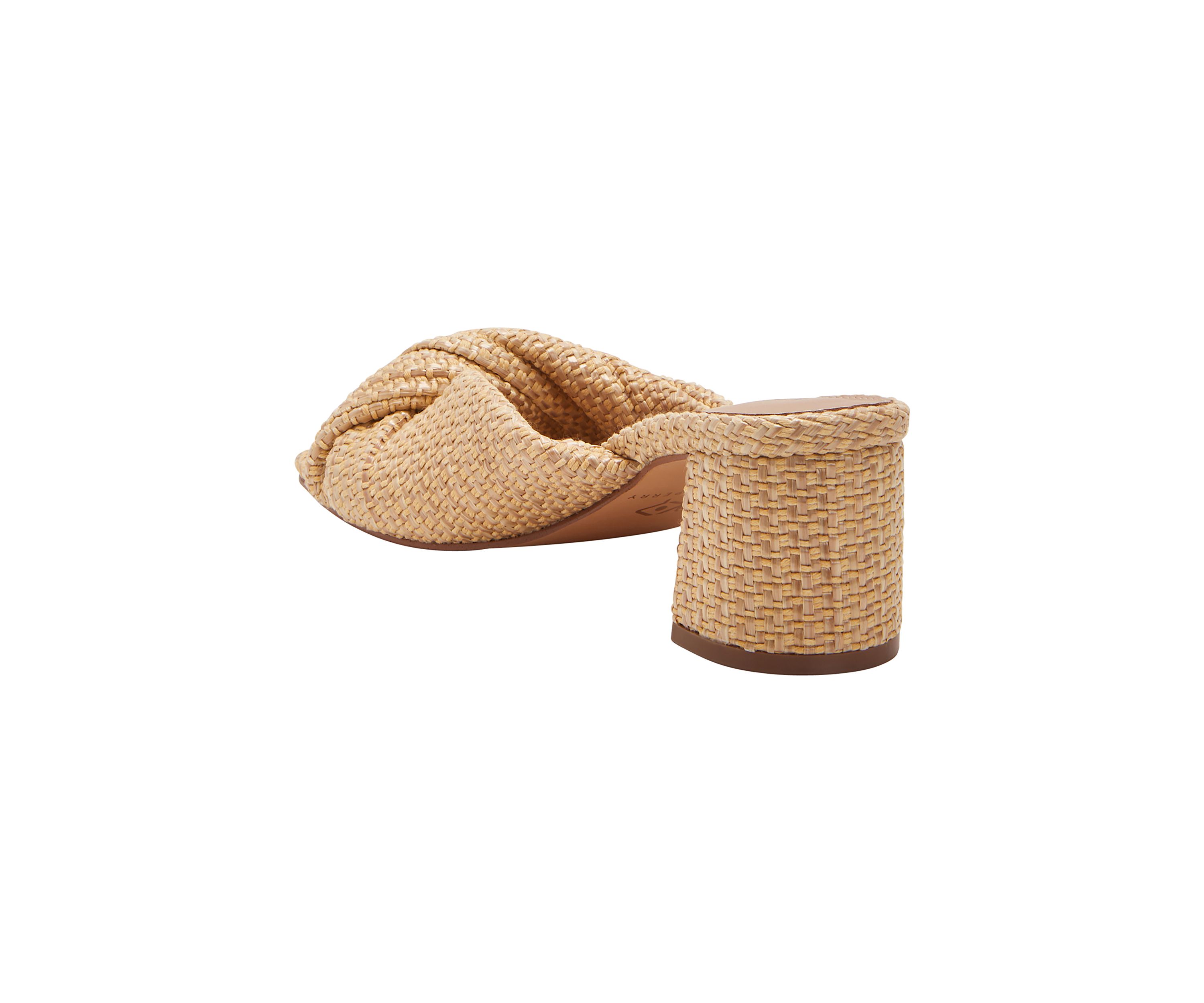 Tooliped Twisted Sandals