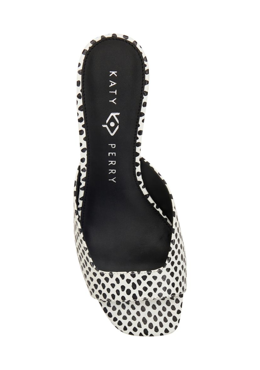 Ladie Low Heel Sandals