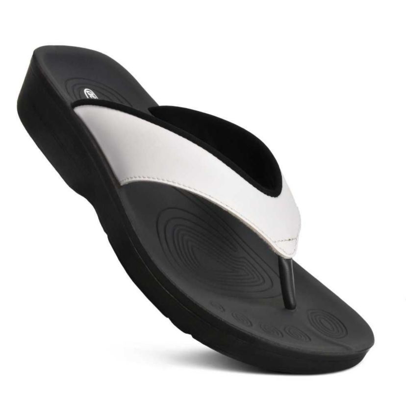 Fallon Women’s Arch Support Flip Flops