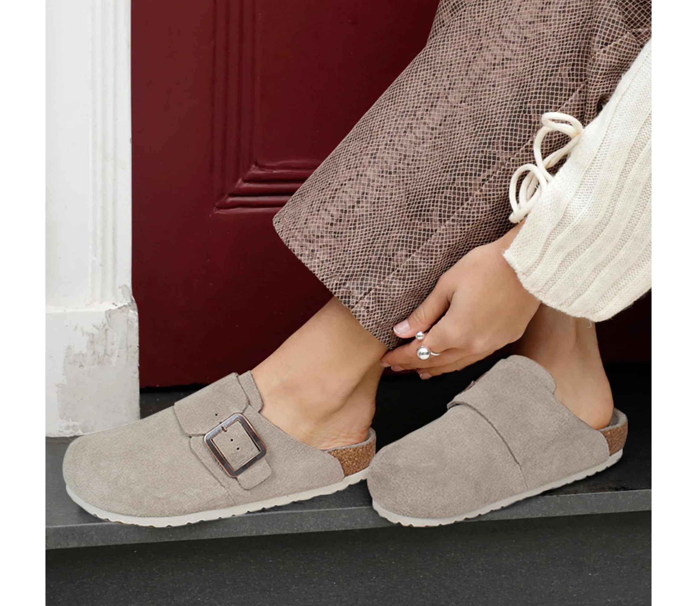 Aerothotic - Atlas Genuine Leather Clogs for Women with Arch Support