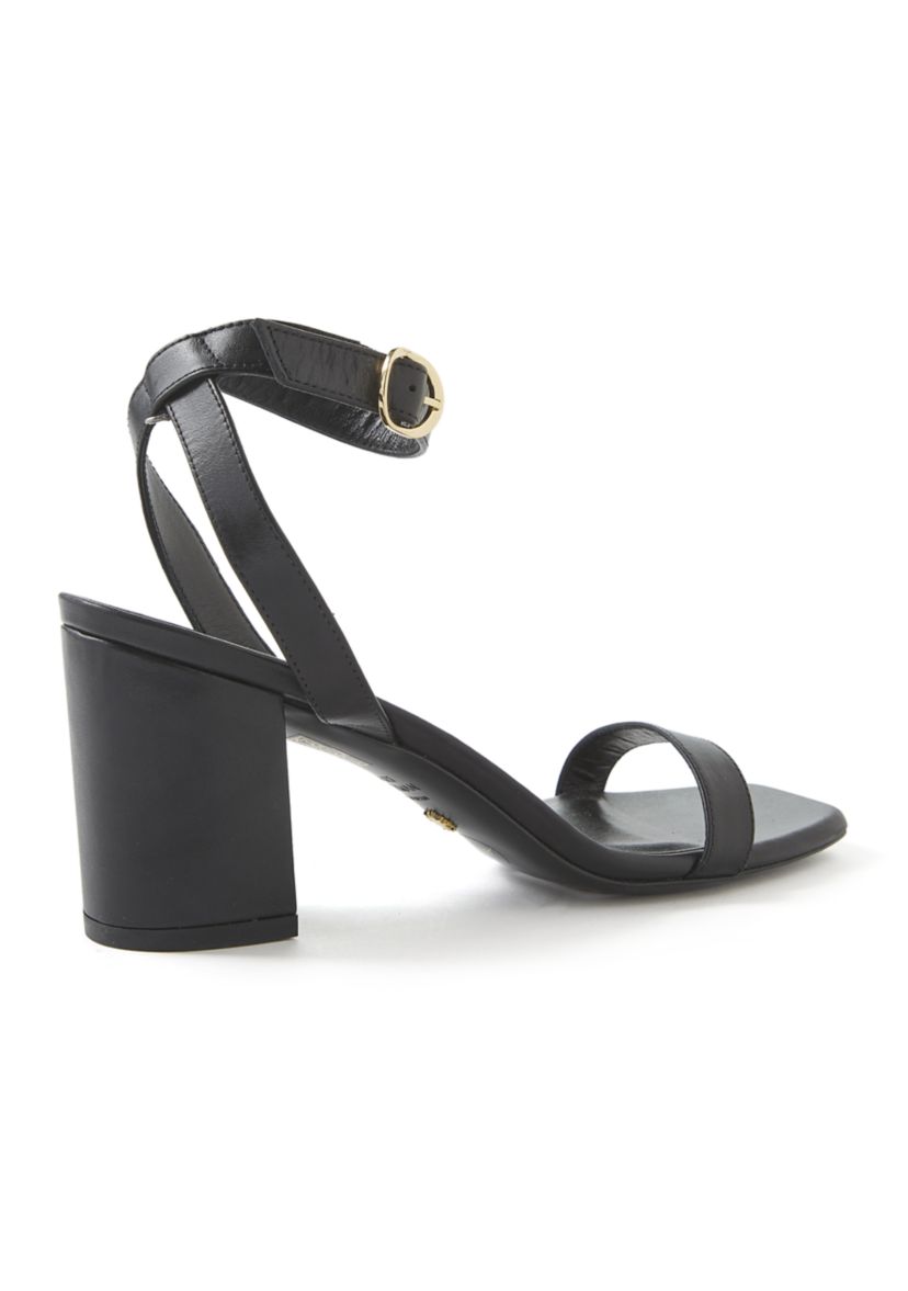 Nearlybare Sandals