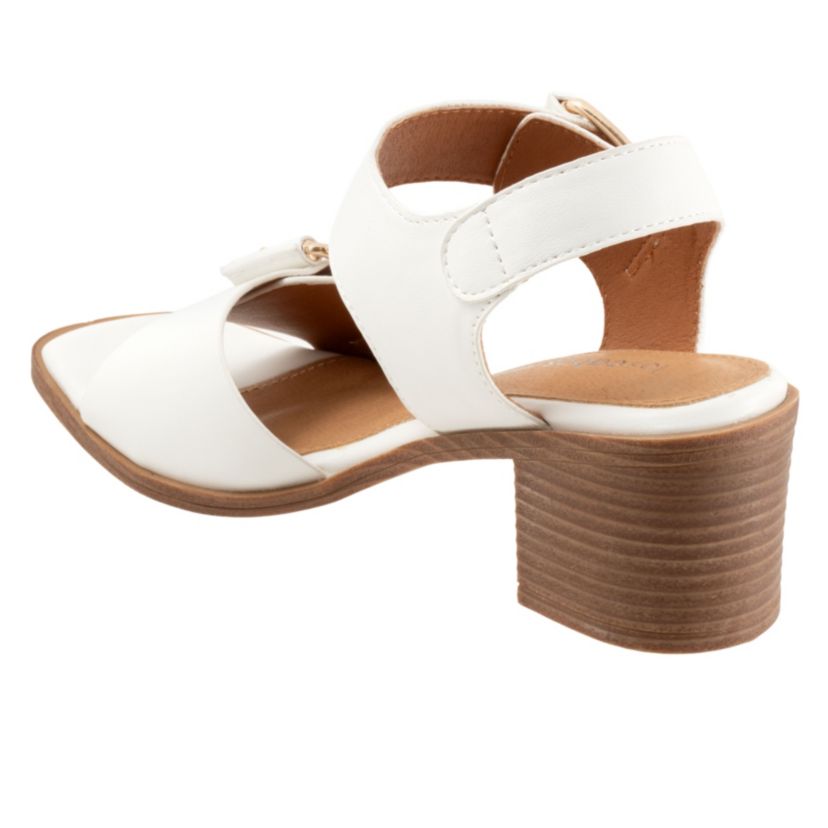 Jazzie Sandal
