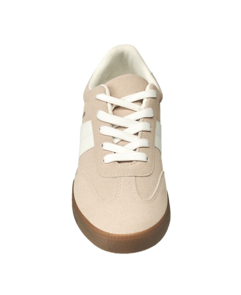 Austria Laceup Sneaker