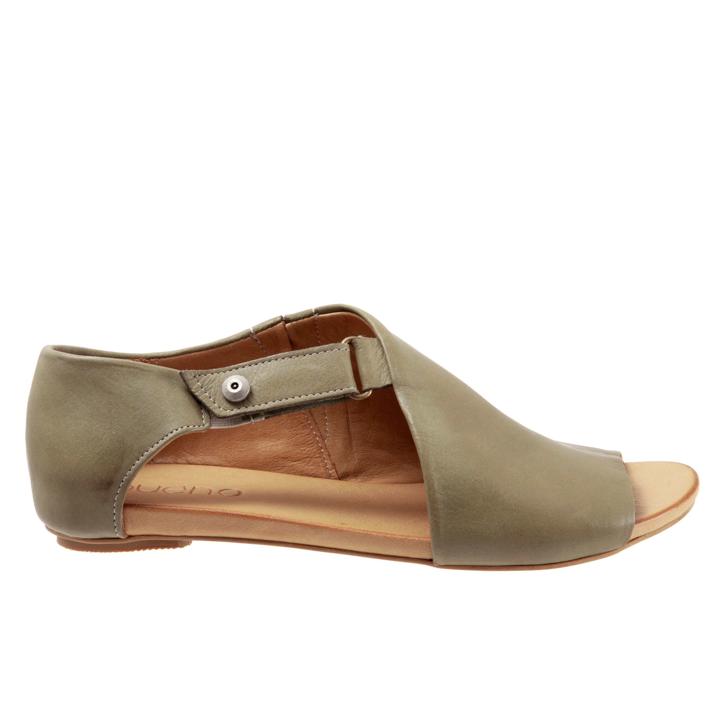 Kale Sandal