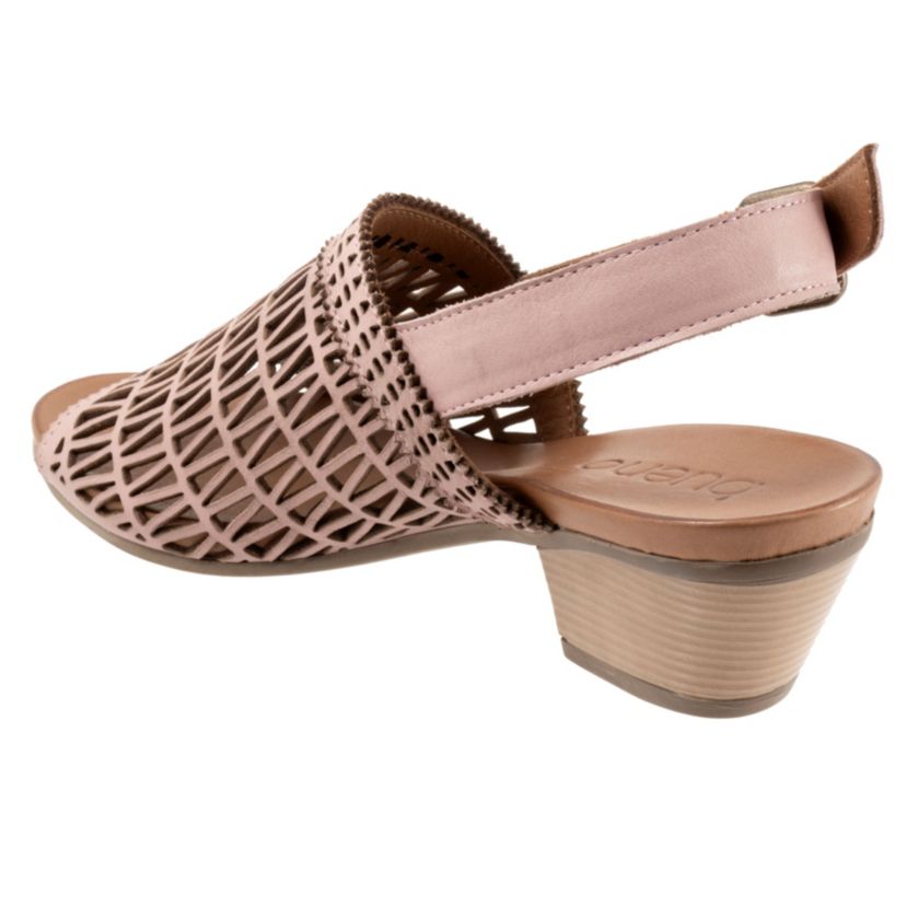 Lia Sandal