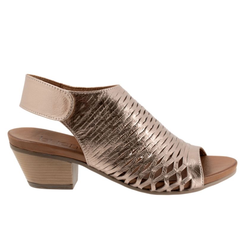 Lacey Sandal